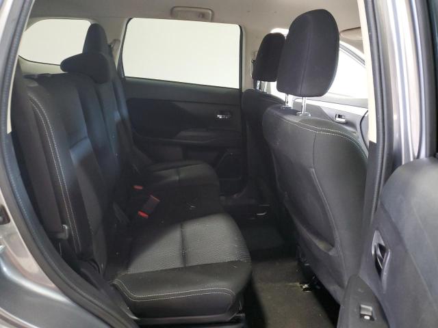 Photo 11 from auction – 2018 MITSUBISHI OUTLANDER with VIN JA4AZ3A38JZ056148