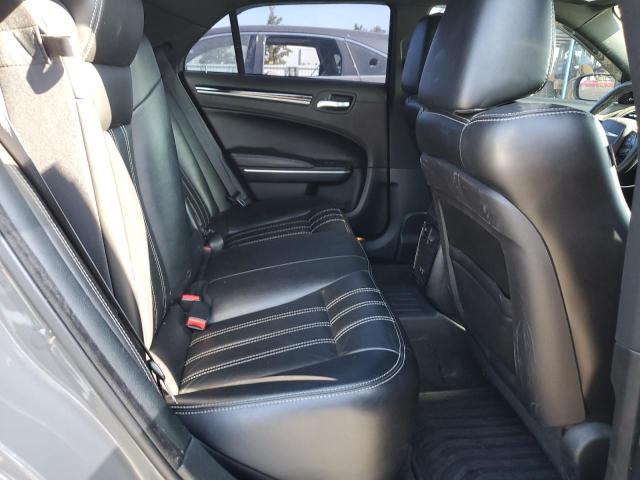 Photo 10 from auction – 2019 CHRYSLER 300 S with VIN 2C3CCAGG2KH517462
