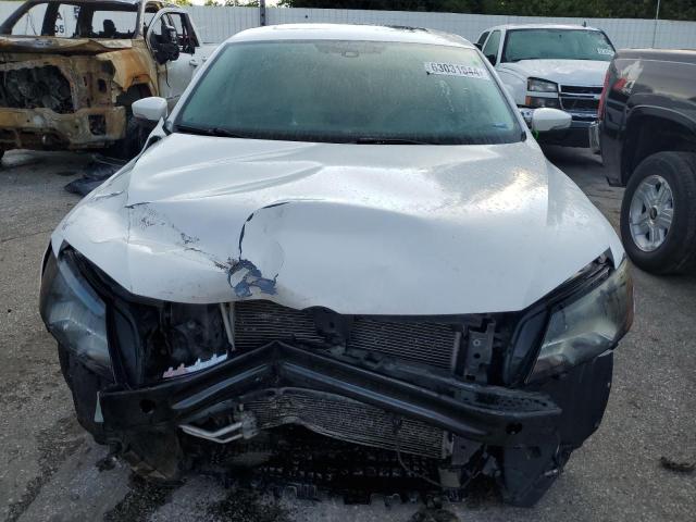 Photo 5 from auction – 2014 VOLKSWAGEN PASSAT SE with VIN 1VWBN7A34EC100679
