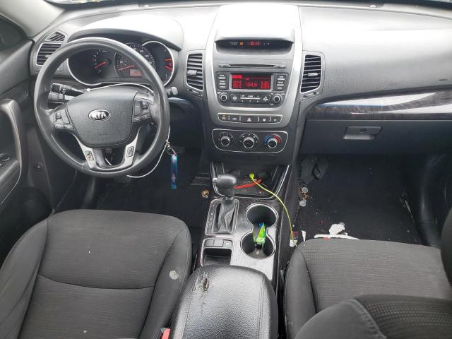 Photo 8 from auction – 2015 KIA SORENTO LX with VIN 5XYKT3A61FG587171