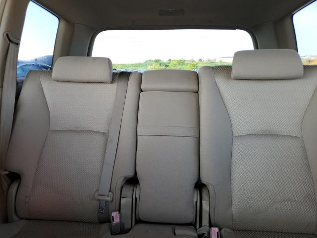 Photo 10 from auction – 2004 TOYOTA HIGHLANDER with VIN JTEGP21A340028874