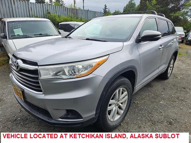 TOYOTA HIGHLANDER 2014 z numerem VIN 5TDZKRFH3ES012327 - Zdjęcie z aukcji