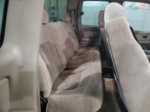 Photo 10 from auction – 2002 CHEVROLET SILVERADO with VIN 1GCEC19V22Z231529