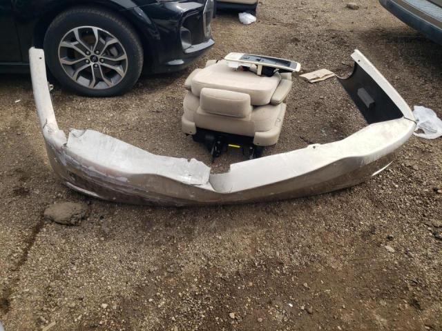 Photo 13 from auction – 2004 FORD FREESTAR S with VIN 2FMZA57634BA43324