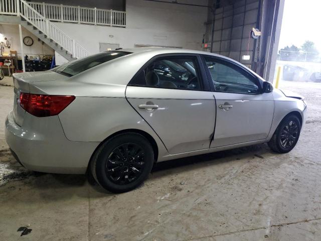 Photo 3 from auction – 2010 KIA FORTE LX with VIN KNAFT4A22A5107741