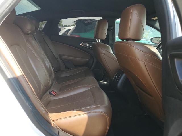 Photo 10 from auction – 2016 CHRYSLER 200 C with VIN 1C3CCCCG1GN122866