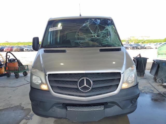 Photo 5 from auction – 2015 MERCEDES-BENZ SPRINTER 2 with VIN WD3PE7DC0FP157924