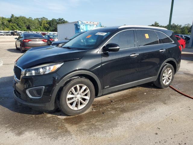 KIA SORENTO LX 2017 with VIN 5XYPGDA32HG261002 - Photo from auction