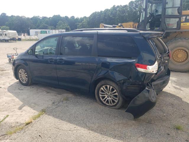 Photo 2 from auction – 2011 TOYOTA SIENNA XLE with VIN 5TDYK3DCXBS136610