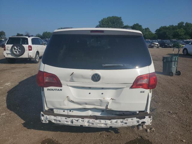Photo 6 from auction – 2011 VOLKSWAGEN ROUTAN with VIN 2V4RW3DG7BR717184