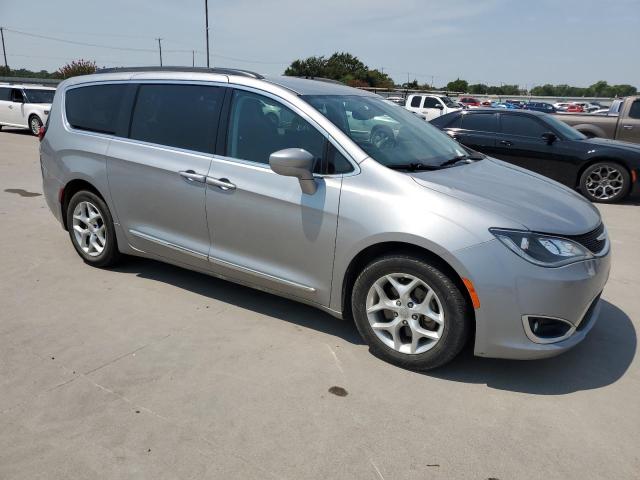 Photo 4 from auction – 2017 CHRYSLER PACIFICA T with VIN 2C4RC1BG6HR759414