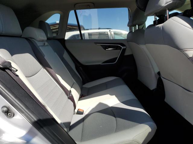 Photo 11 from auction – 2019 TOYOTA RAV4 LIMIT with VIN JTMDWRFV7KD509697