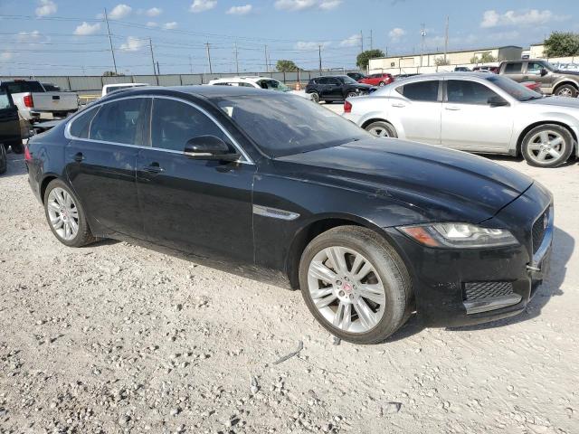 Photo 4 from auction – 2016 JAGUAR XF PREMIUM with VIN SAJBD4BV0GCY11272