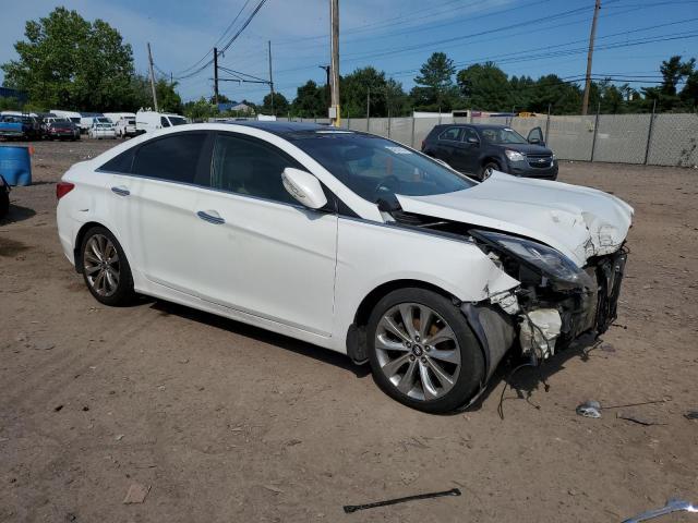 Photo 4 from auction – 2012 HYUNDAI SONATA SE with VIN 5NPEC4AB4CH403183