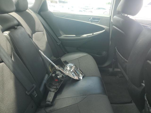 Photo 10 from auction – 2012 HYUNDAI SONATA SE with VIN 5NPEC4AB9CH437488