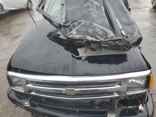 Photo 12 from auction – 1997 CHEVROLET BLAZER with VIN 1GNCT18W1VK172771
