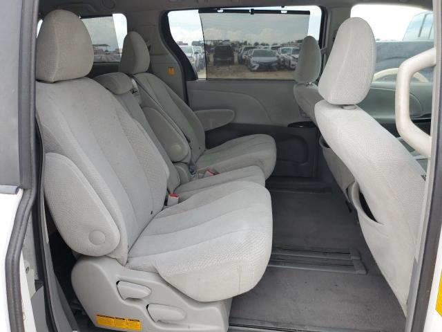Photo 11 from auction – 2011 TOYOTA SIENNA LE with VIN 5TDKK3DC5BS076323