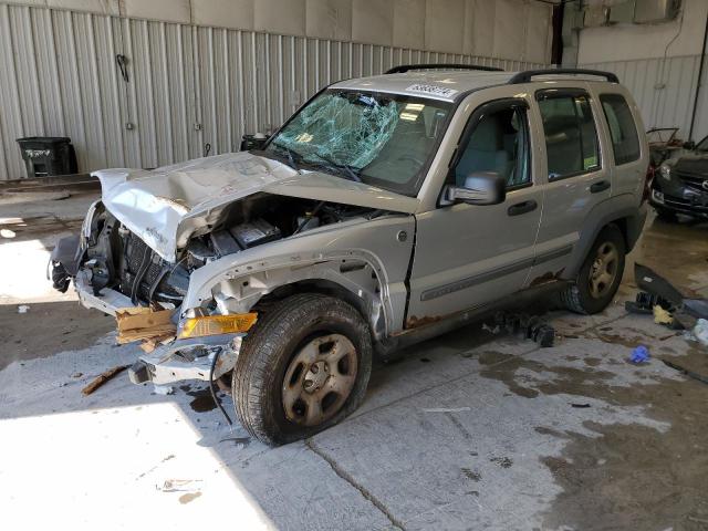 JEEP LIBERTY SP 2005 with VIN 1J4GL48K35W693468 - Photo from auction