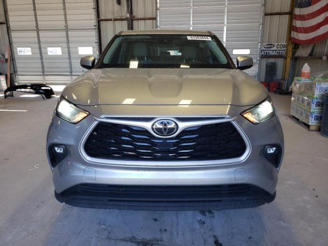 Photo 5 from auction – 2021 TOYOTA HIGHLANDER with VIN 5TDZZRAHXMS521364