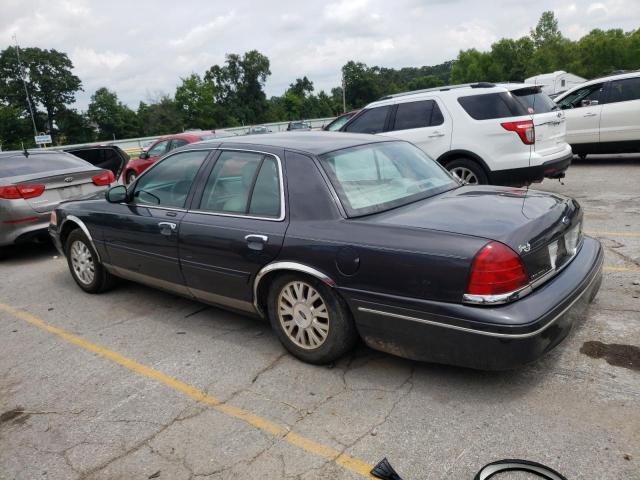 Photo 2 from auction – 2005 FORD CROWN with VIN 2FAFP74W45X130228