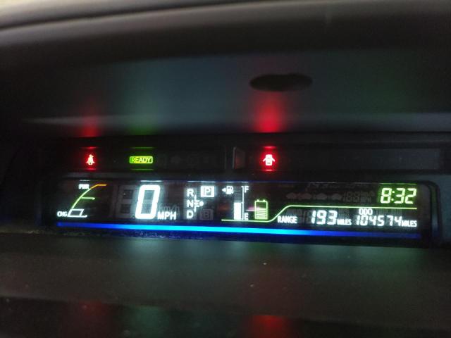 Photo 9 from auction – 2014 TOYOTA PRIUS V with VIN JTDZN3EU3E3317783