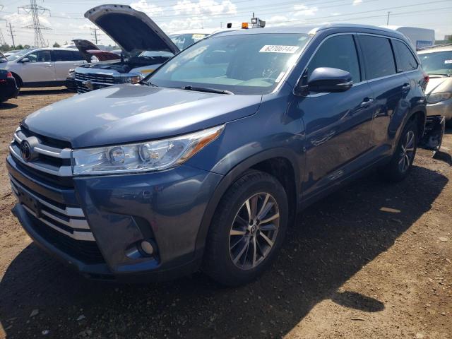 TOYOTA HIGHLANDER 2017 с VIN 5TDJZRFH5HS425282 - Фото с аукциона