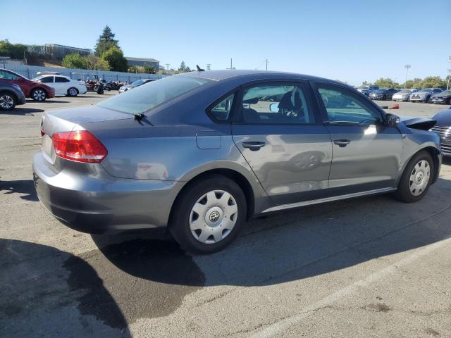 Photo 3 from auction – 2013 VOLKSWAGEN PASSAT S with VIN 1VWAP7A31DC126967