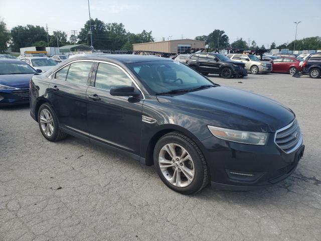 Photo 4 from auction – 2013 FORD TAURUS SEL with VIN 1FAHP2E88DG210566