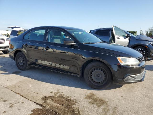 Photo 4 from auction – 2013 VOLKSWAGEN JETTA BASE with VIN 3VW2K7AJ9DM354960