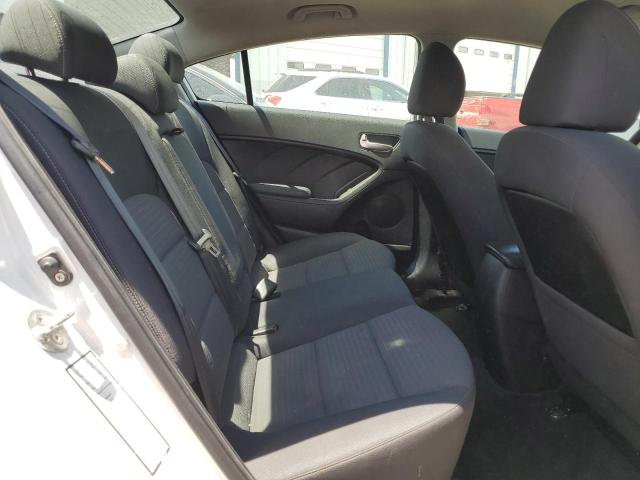 Photo 10 from auction – 2017 KIA FORTE LX with VIN 3KPFL4A75HE151097