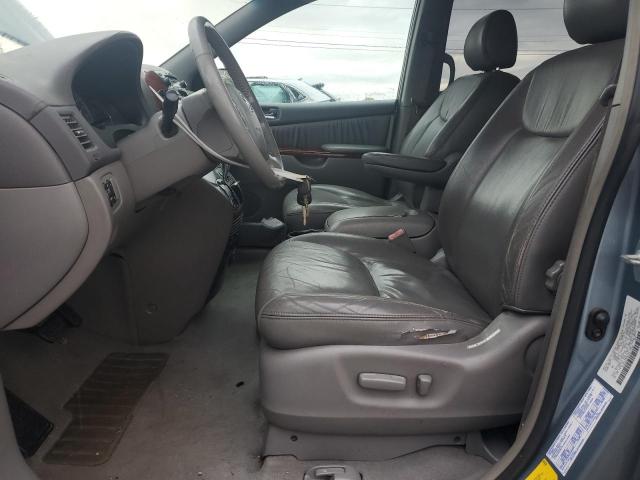 Photo 7 from auction – 2004 TOYOTA SIENNA XLE with VIN 5TDZA22C84S217340
