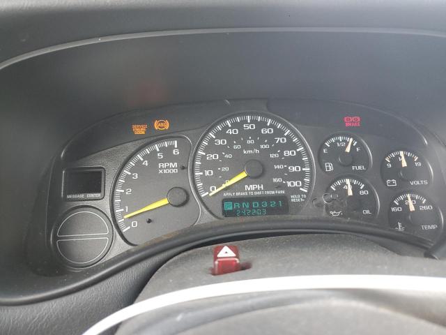 Photo 9 from auction – 2000 CHEVROLET SUBURBAN K with VIN 3GNFK16T8YG228564