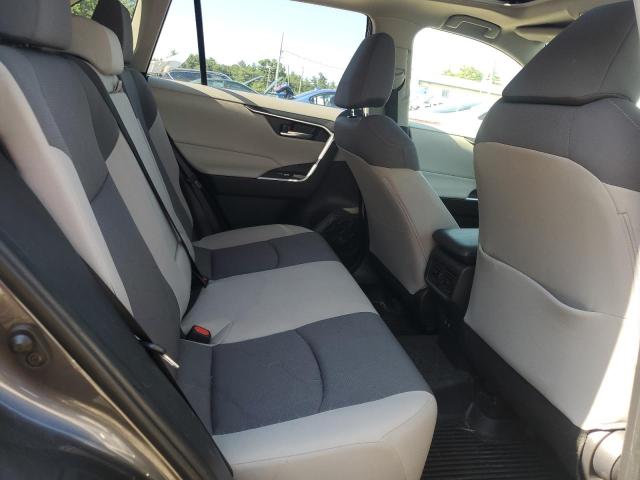 Photo 11 from auction – 2019 TOYOTA RAV4 XLE with VIN JTMP1RFV2KD014173