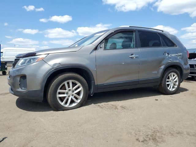 KIA SORENTO LX 2015 with VIN 5XYKT4A61FG658794 - Photo from auction