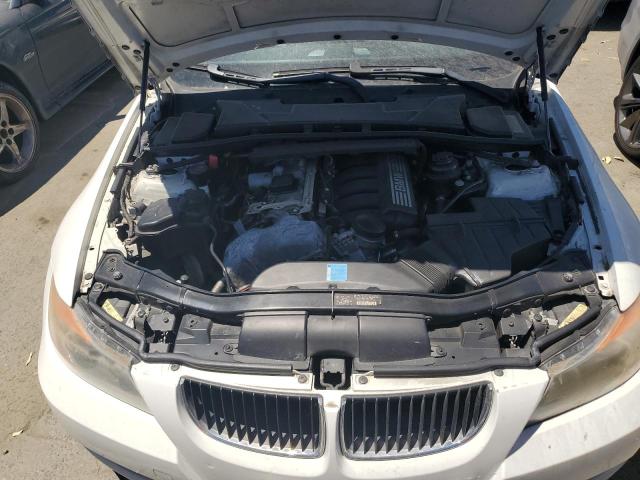 Photo 11 from auction – 2006 BMW 325 I AUTO with VIN WBAVB17506NK37376
