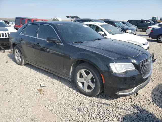 Photo 4 from auction – 2015 CHRYSLER 300 LIMITE with VIN 2C3CCAAG1FH786907
