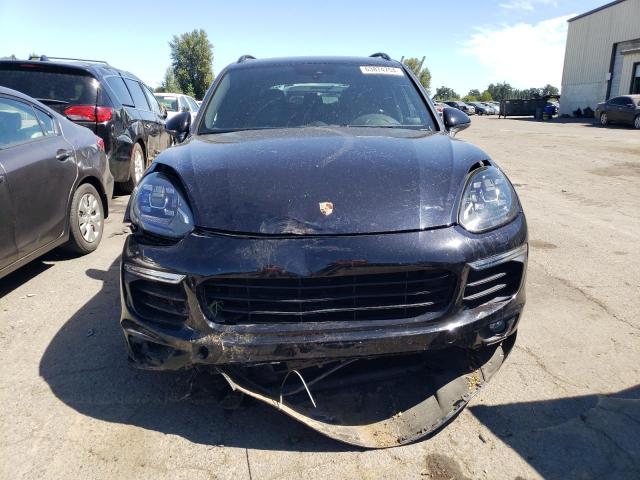 Photo 5 from auction – 2017 PORSCHE CAYENNE SE with VIN WP1AE2A22HLA68634