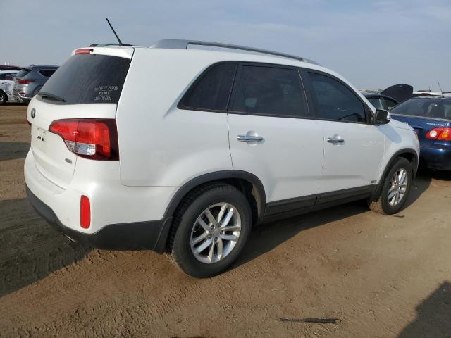 Photo 3 from auction – 2015 KIA SORENTO LX with VIN 5XYKTCA66FG553856