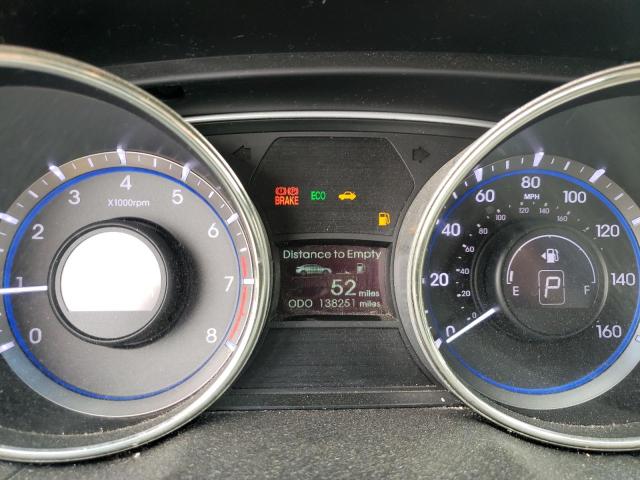 Photo 9 from auction – 2011 HYUNDAI SONATA SE with VIN 5NPEC4AB5BH317671
