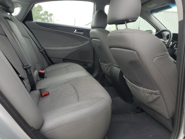 Photo 10 from auction – 2012 HYUNDAI SONATA SE with VIN 5NPEC4AC7CH410962