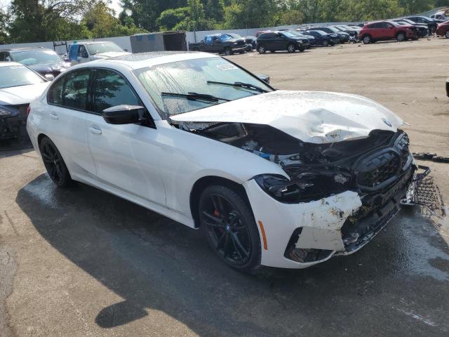 Photo 4 from auction – 2024 BMW M340XI with VIN 3MW49FF02R8E20621