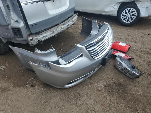 Photo 13 from auction – 2012 CHRYSLER TOWN & COU with VIN 2C4RC1BG6CR292312