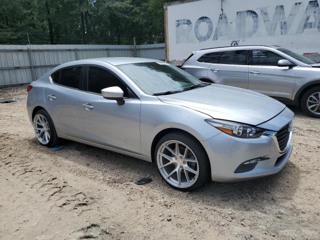 Photo 4 from auction – 2018 MAZDA 3 TOURING with VIN 3MZBN1V37JM200209