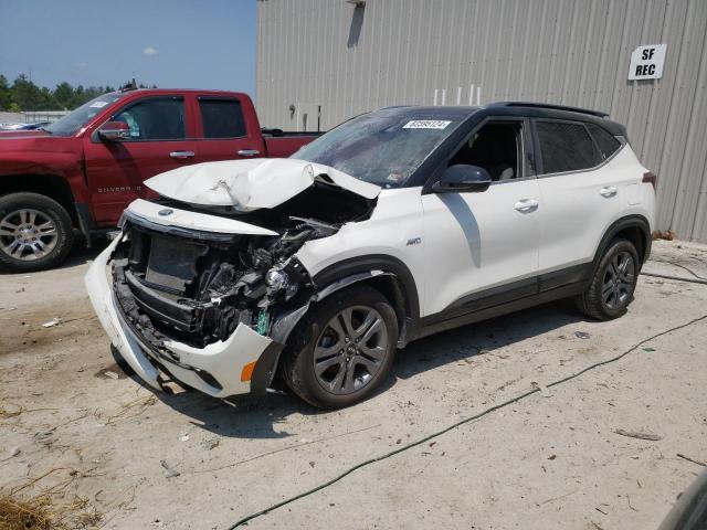 KIA SELTOS S 2021 with VIN KNDEUCAA2M7096746 - Photo from auction