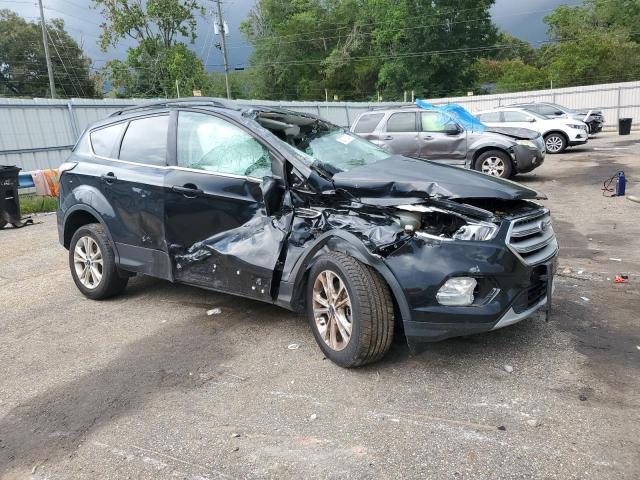 Photo 4 from auction – 2018 FORD ESCAPE SE with VIN 1FMCU9GD0JUD39166