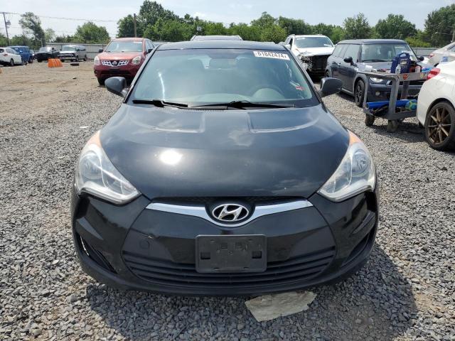 Photo 5 from auction – 2013 HYUNDAI VELOSTER with VIN KMHTC6AD6DU098082