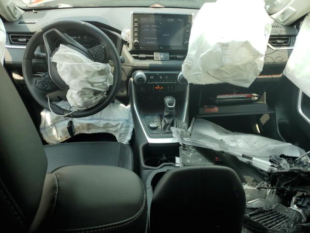 Photo 8 from auction – 2022 TOYOTA RAV4 LIMIT with VIN JTMD6RFV9ND064643