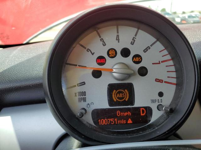 Photo 9 from auction – 2011 MINI COOPER with VIN WMWSU3C5XBT098569