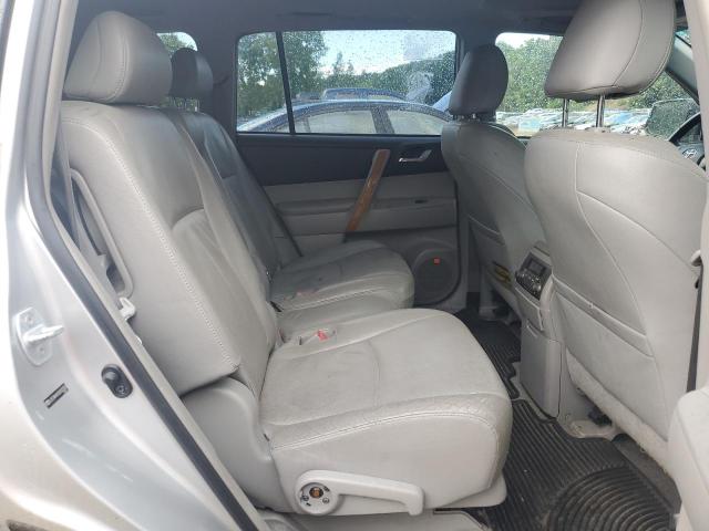 Photo 11 from auction – 2008 TOYOTA HIGHLANDER with VIN JTEEW44A382023203