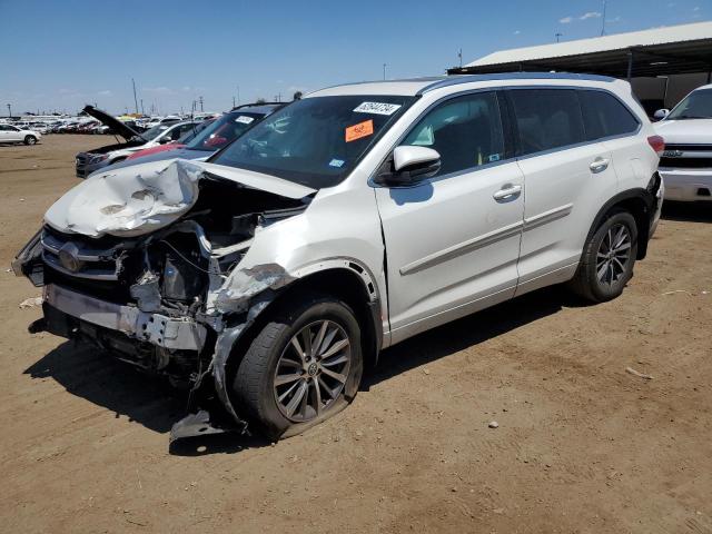 TOYOTA HIGHLANDER 2017 with VIN 5TDJZRFH4HS365642 - Photo from auction